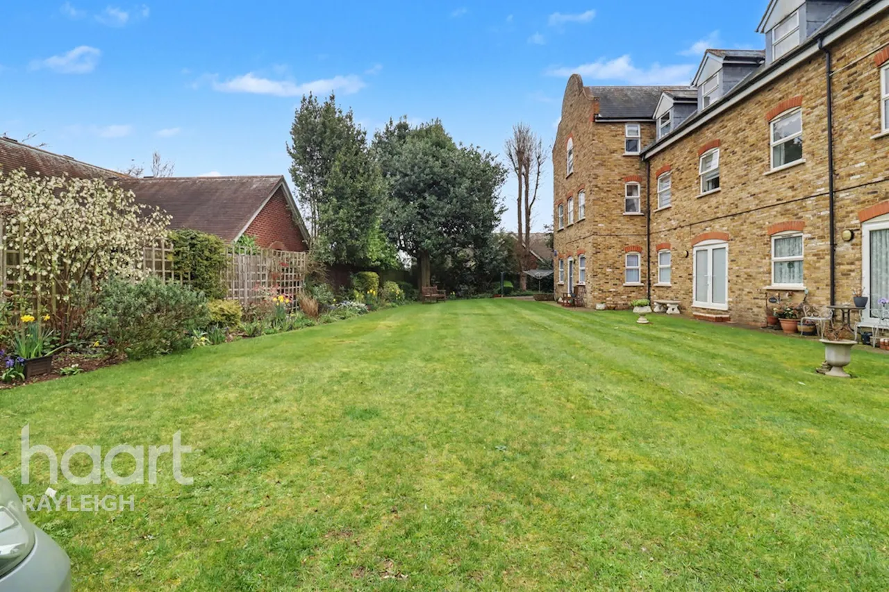 Hockley Road, Rayleigh, SS6, photo 9