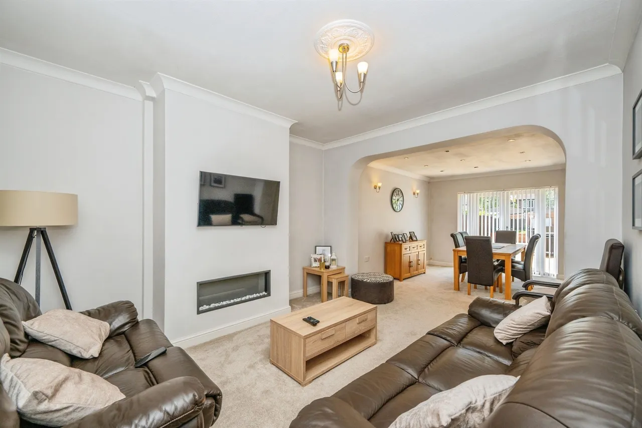 Mostyn Avenue, Littleover, DE23, photo 5