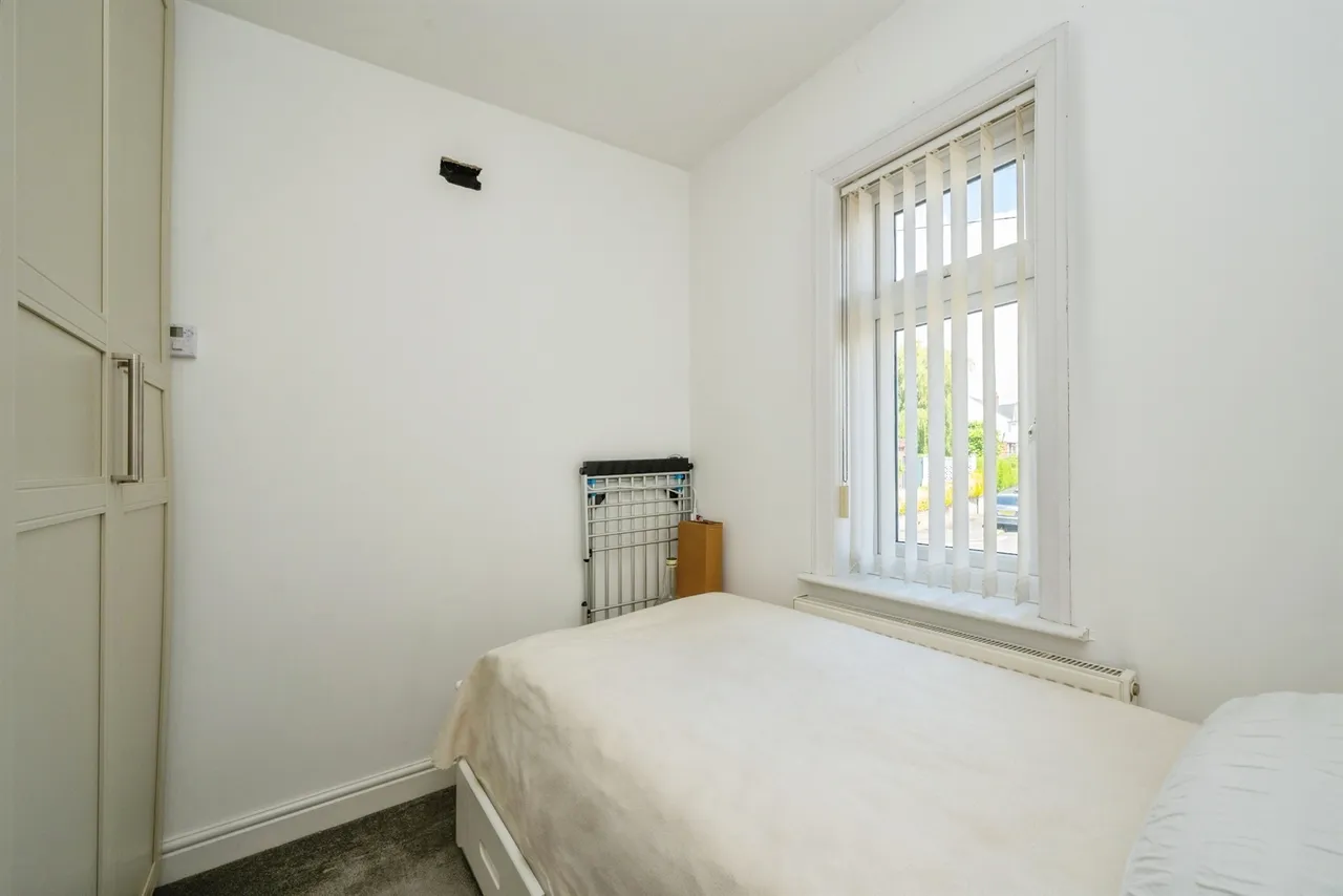 Mostyn Avenue, Littleover, DE23, photo 15