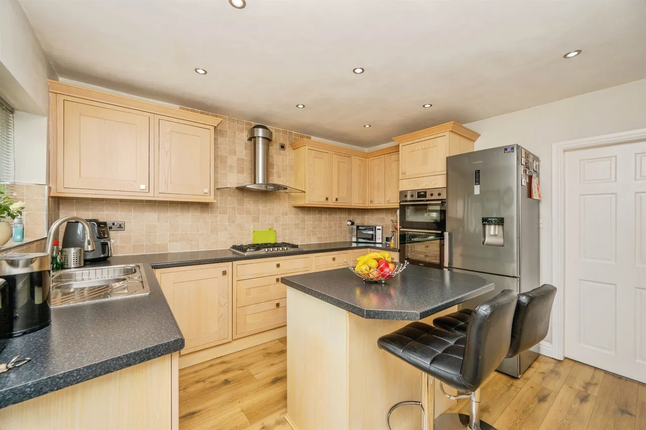 Mostyn Avenue, Littleover, DE23, photo 9