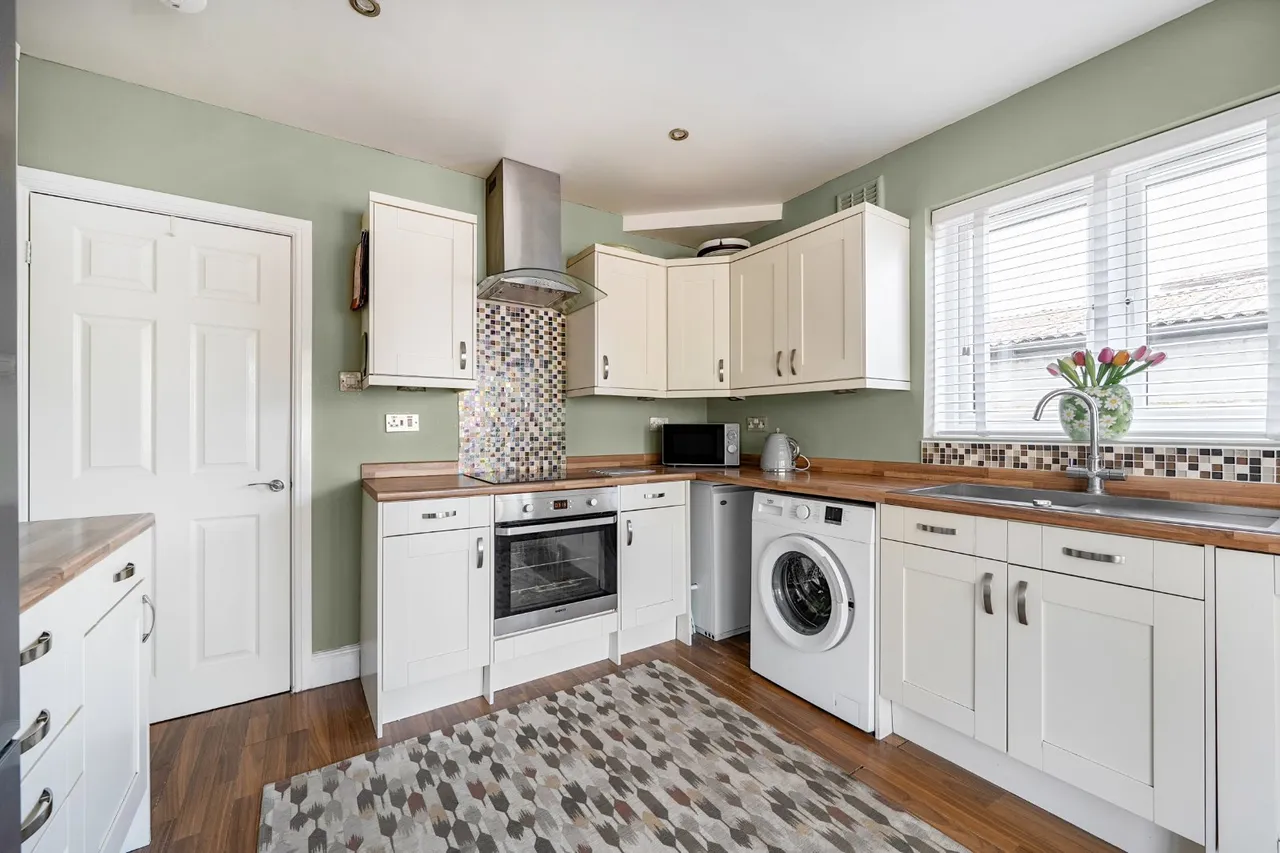Greenhill Road, Herne Bay, CT6, photo 3