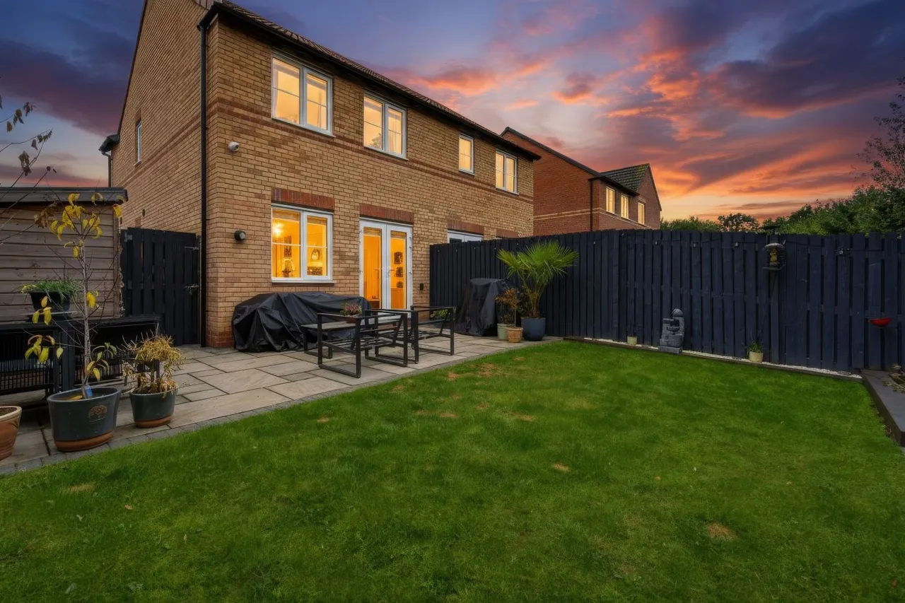 Blunn Croft Kilnhurst, Kilnhurst, S64, photo 20
