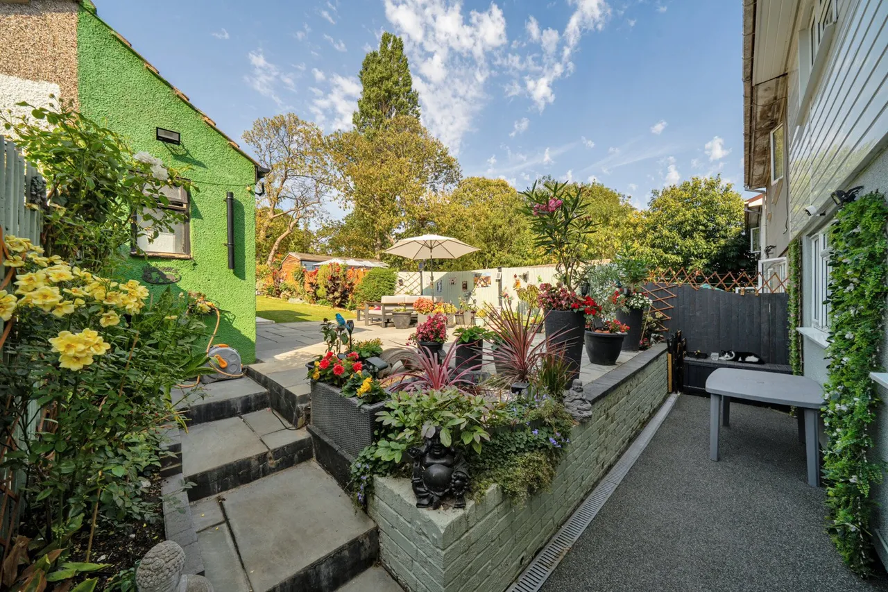 Halcot Avenue, DA6, photo 18