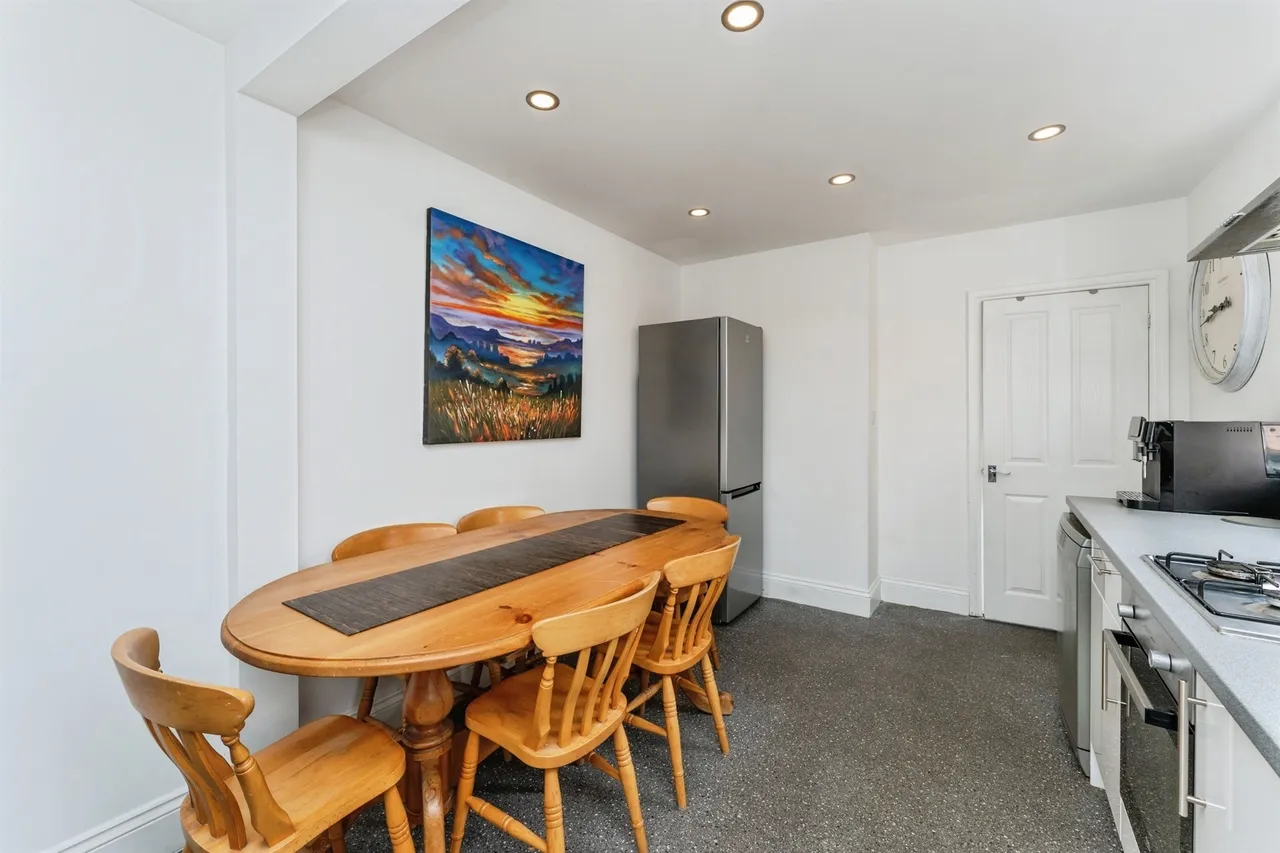 Tarvin Road, Boughton, CH3, photo 9