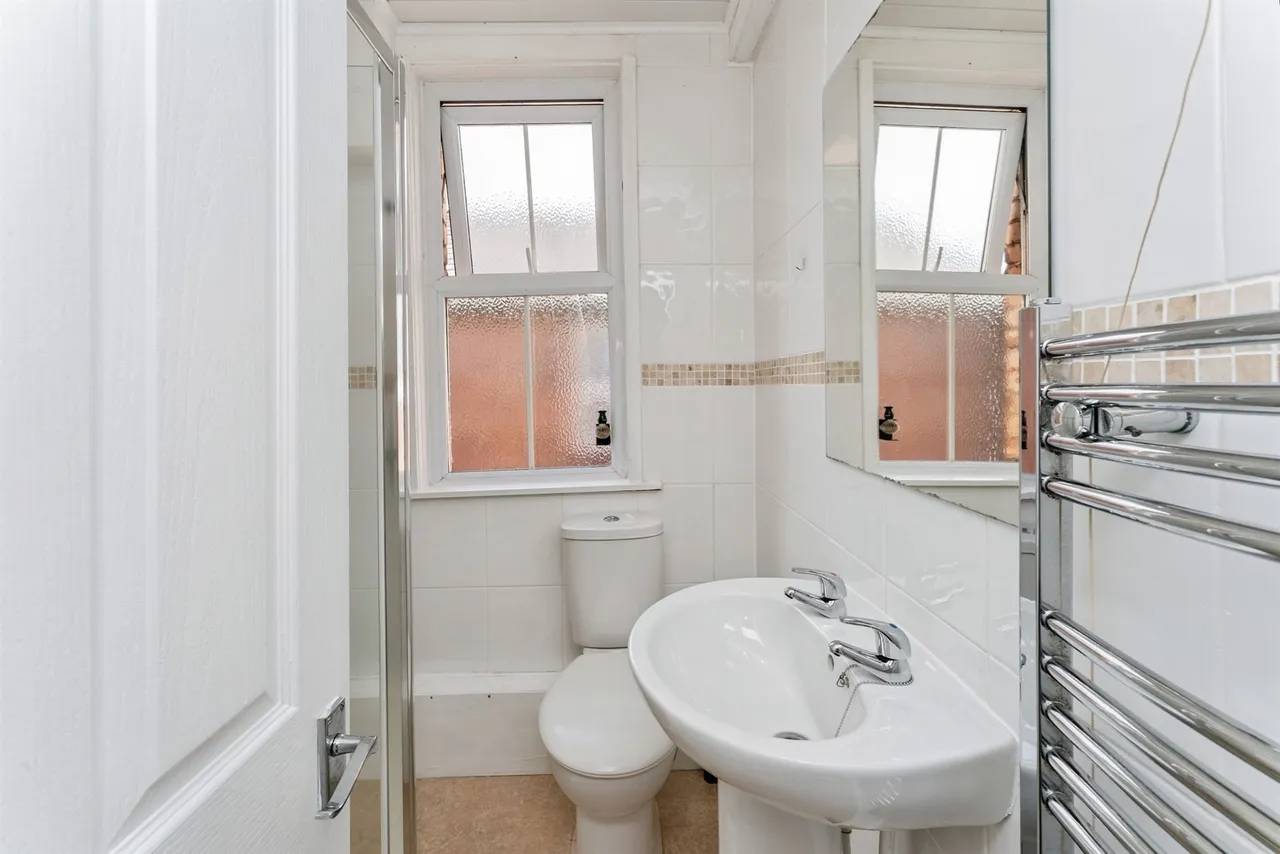 Tarvin Road, Boughton, CH3, photo 18