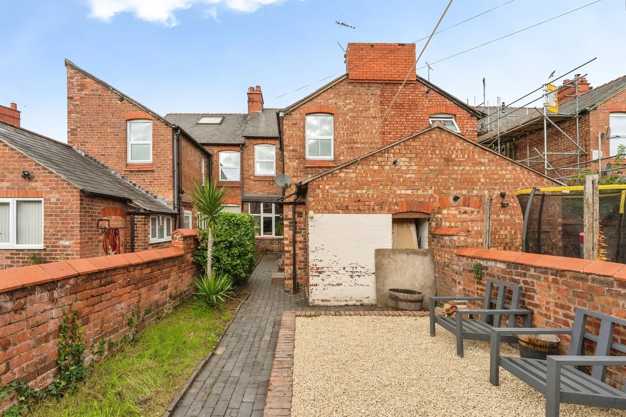 Tarvin Road, Boughton, CH3, photo 22