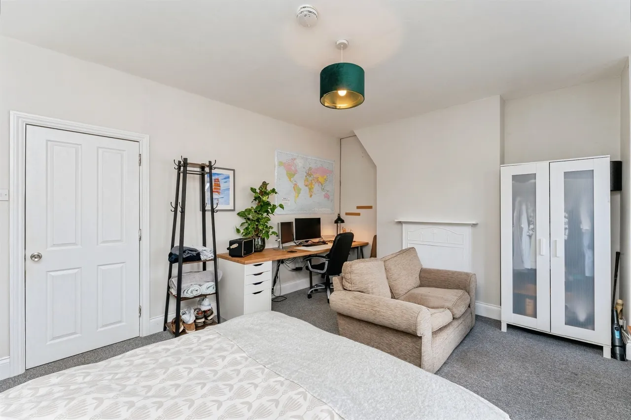 Tarvin Road, Boughton, CH3, photo 12