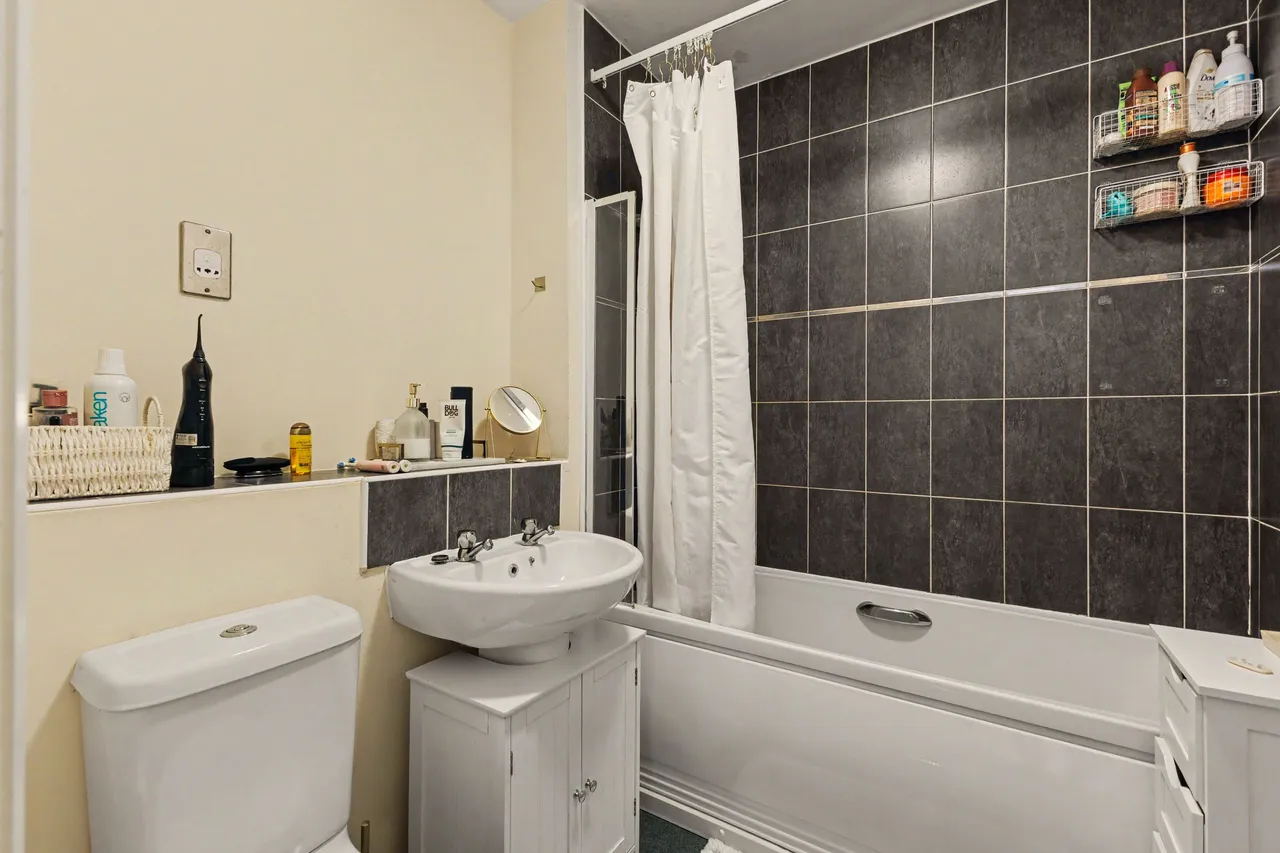 Portia Road, Stratford-Upon-Avon, CV37, photo 9