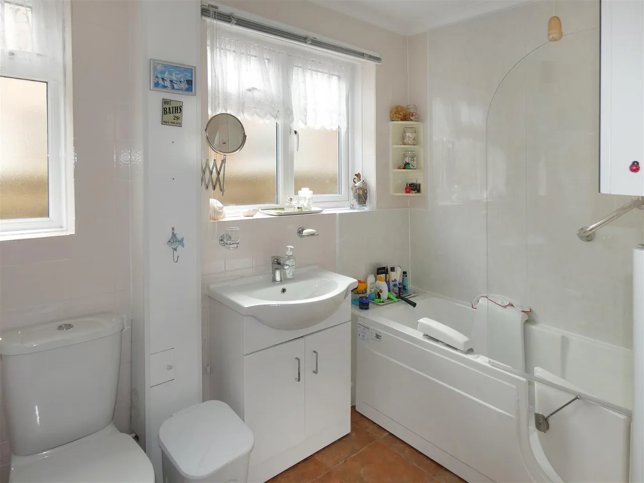 Milton Avenue, Rustington, photo 10