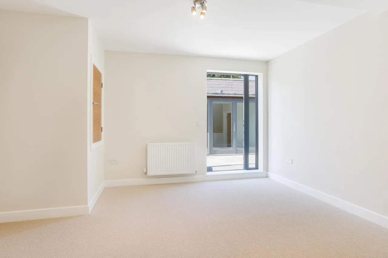 West Street, Ewell, KT17, photo 9