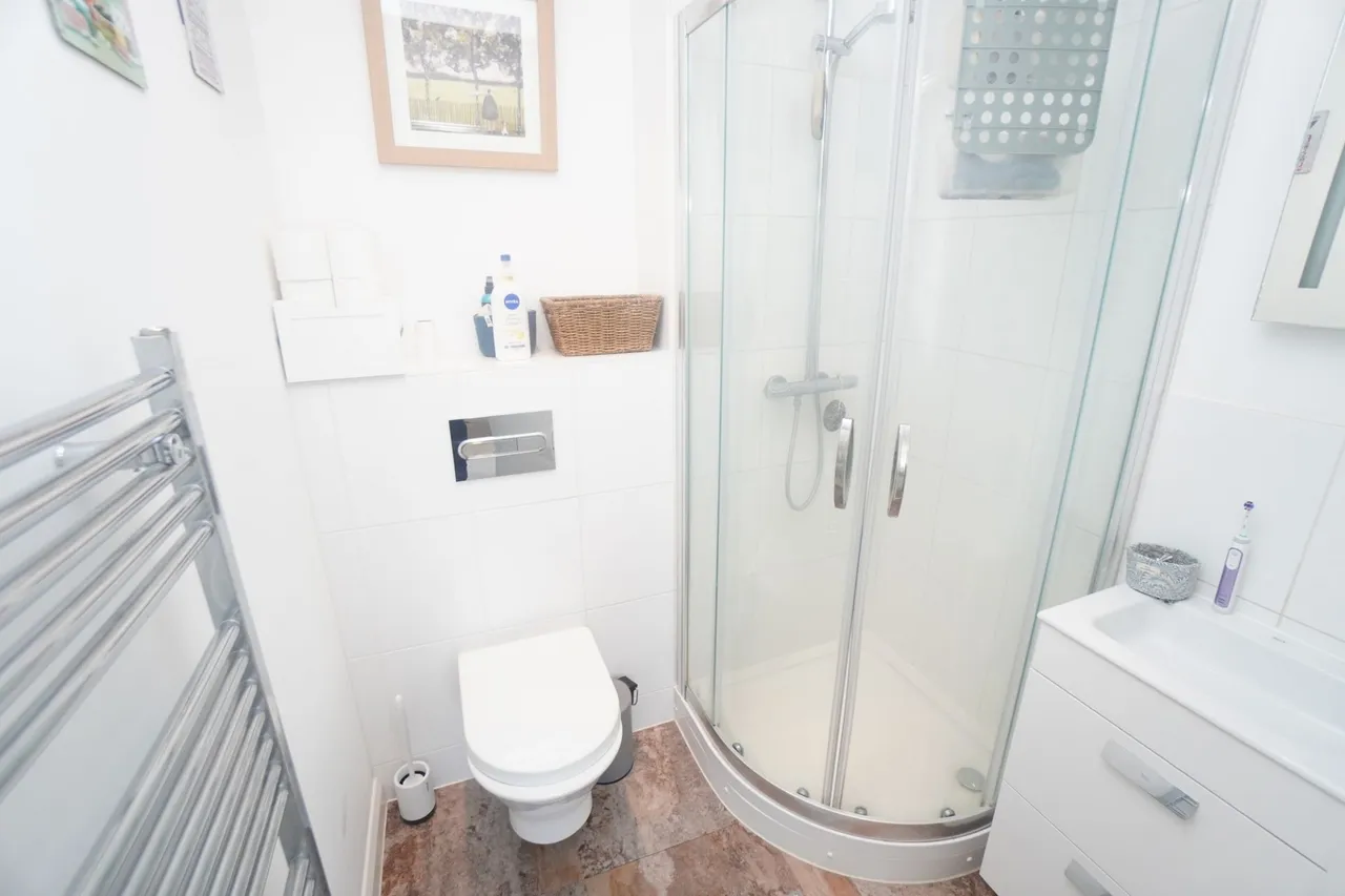 Easton Street, High Wycombe, HP11, photo 6