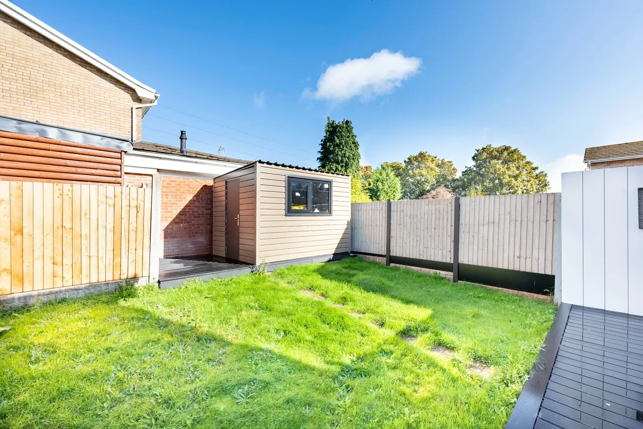 Earl Drive, Burntwood, WS7, photo 23