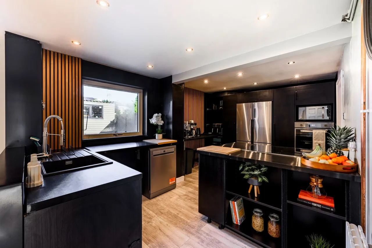 Earl Drive, Burntwood, WS7, photo 4