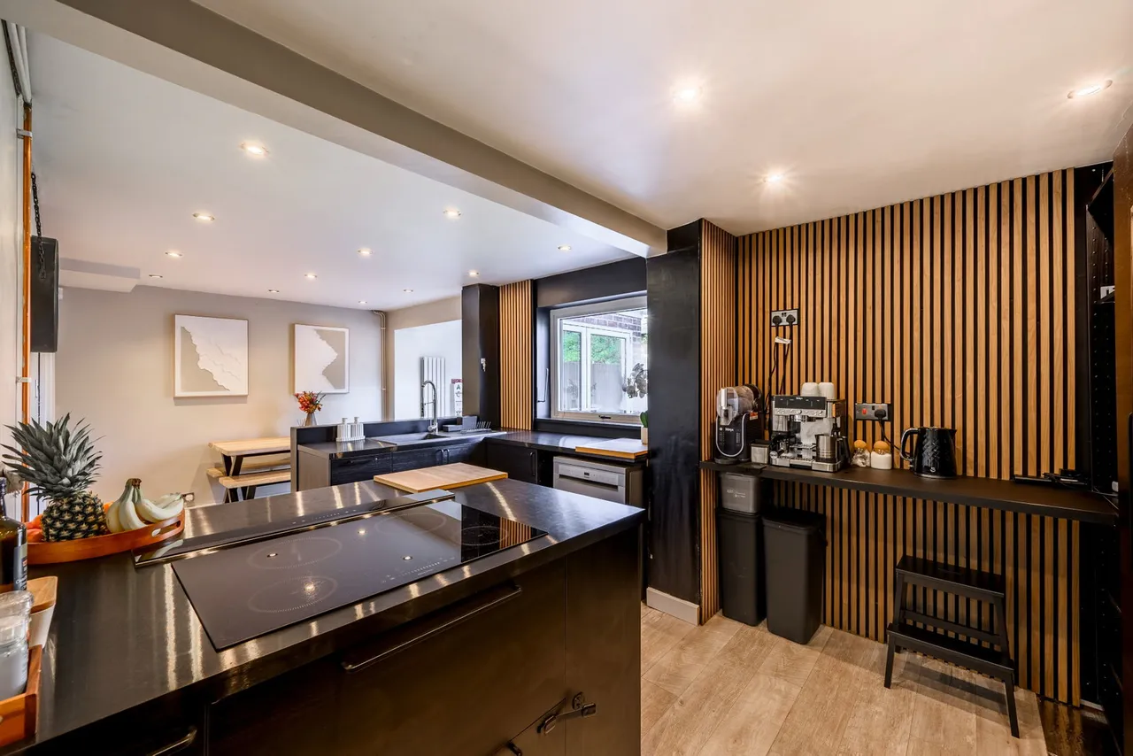 Earl Drive, Burntwood, WS7, photo 6