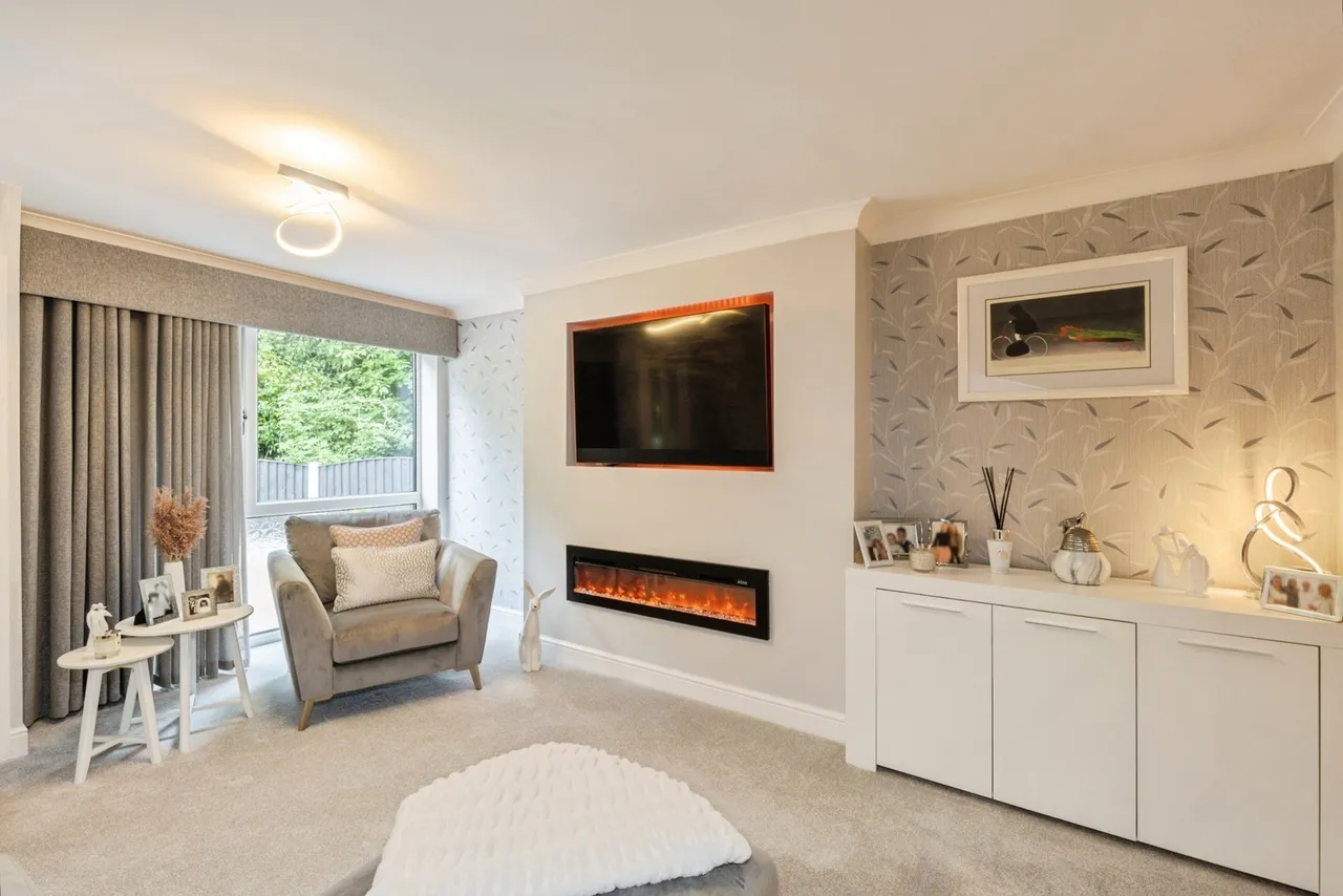 Armstrong Close, Birchwood, Warrington, Cheshire, WA3, photo 5
