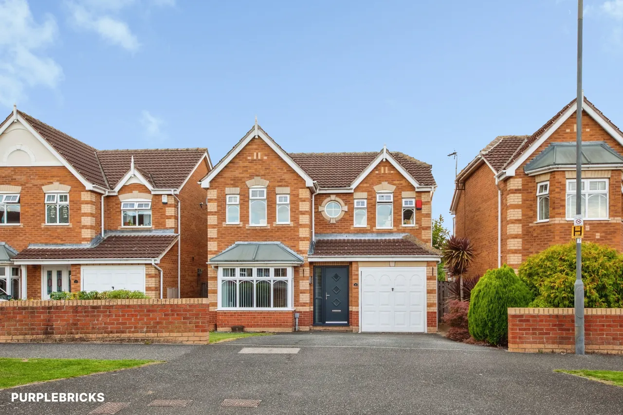 4 bed house for sale, Whinbeck Avenue, Normanton, WF6