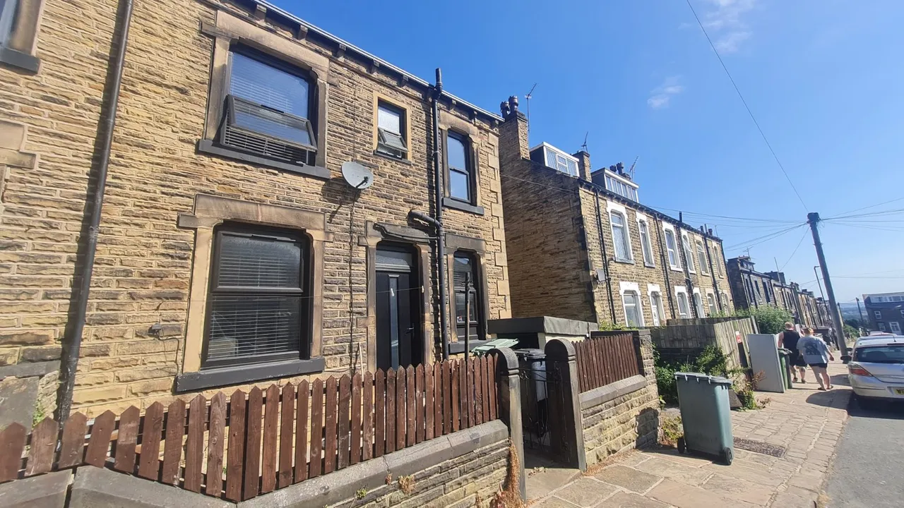3 bed house to rent, Zoar Street, Morley, LS27