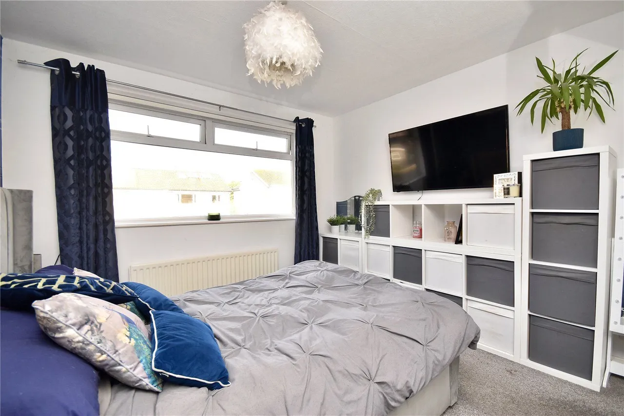 Oozewood Road, Royton, OL2, photo 22