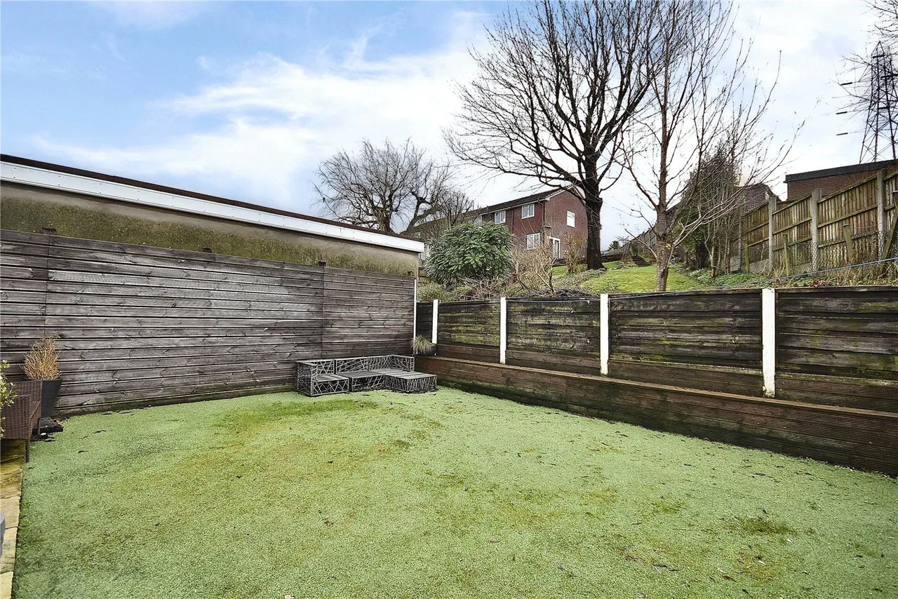 Oozewood Road, Royton, OL2, photo 13