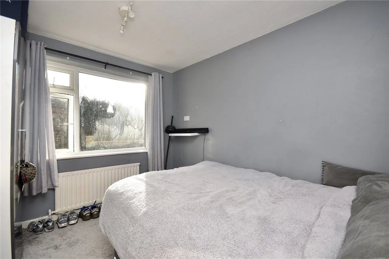 Oozewood Road, Royton, OL2, photo 19