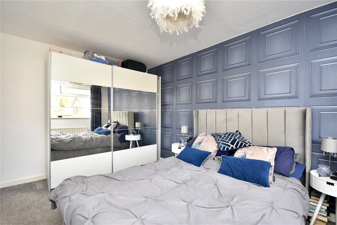 Oozewood Road, Royton, OL2, photo 21