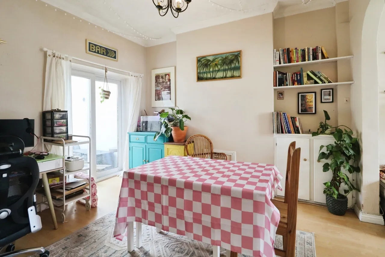 Railway Street, Cardiff, CF24, photo 10