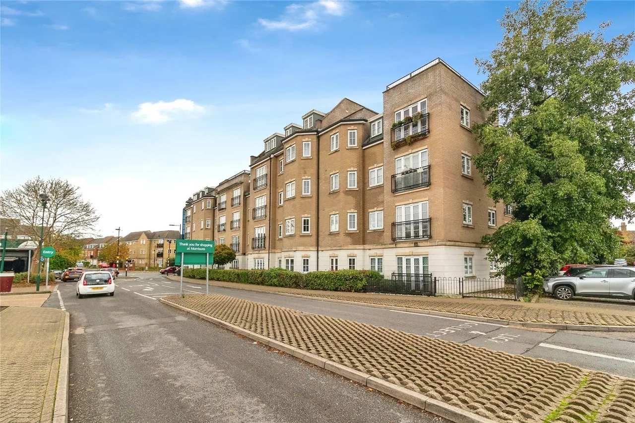 1 bed flat for sale — Lake Street, Leighton Buzzard, Bedfordshire, LU7