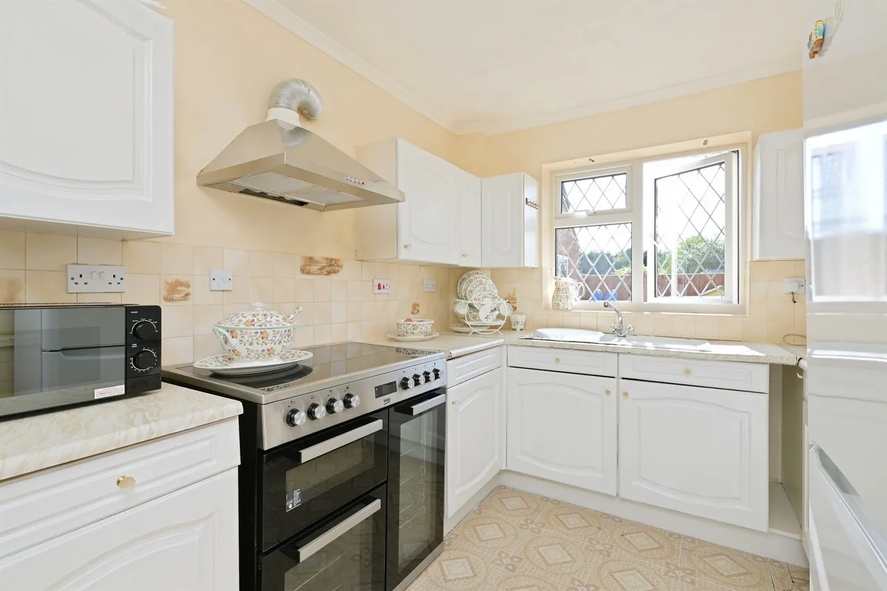 Coniston Road, Peterborough, PE4, photo 3