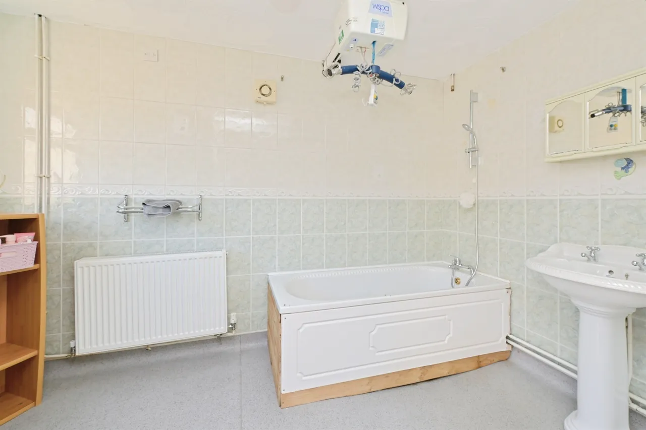 Coniston Road, Peterborough, PE4, photo 10