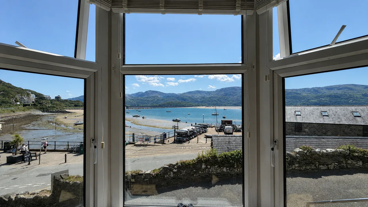 Abermaw Terrace, Barmouth, LL42, photo 5