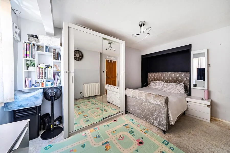 Mondem Lane, Slough, SL1, photo 14