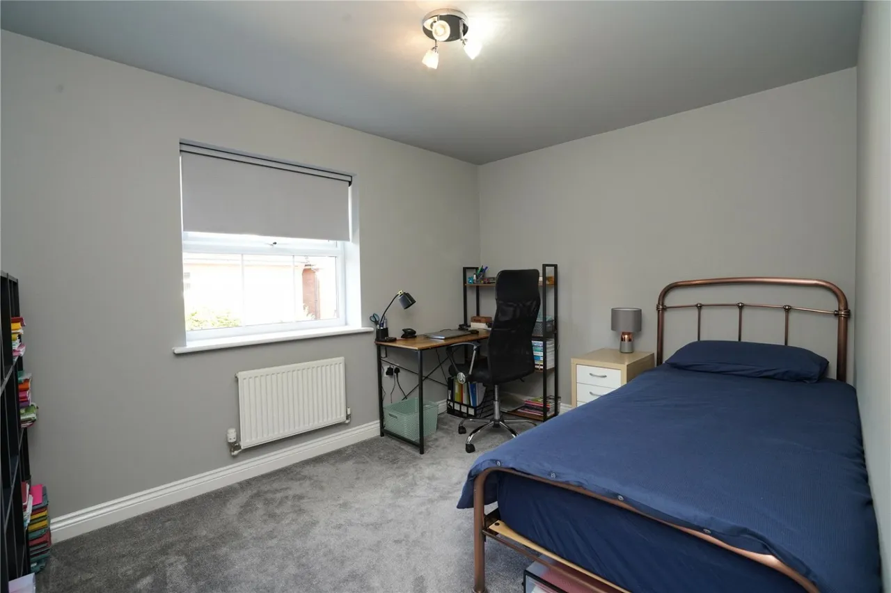 Langley Close, Bestwood Village, NG6, photo 25