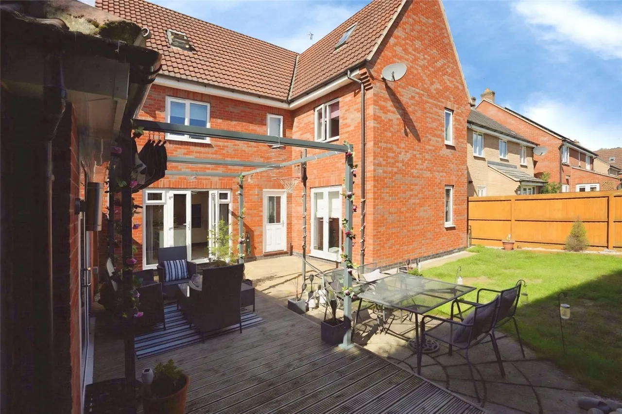 Langley Close, Bestwood Village, NG6, photo 42