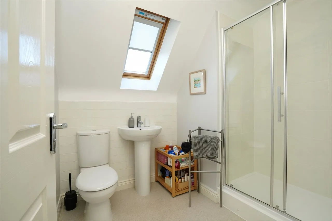 Langley Close, Bestwood Village, NG6, photo 11