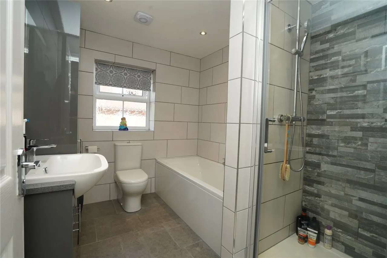 Langley Close, Bestwood Village, NG6, photo 27