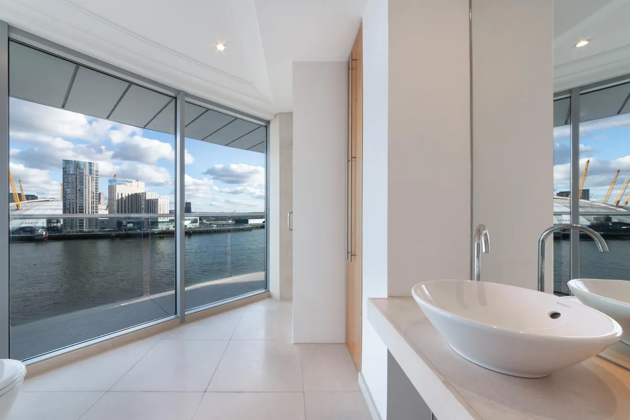 Fairmont Avenue, London, E14, photo 7
