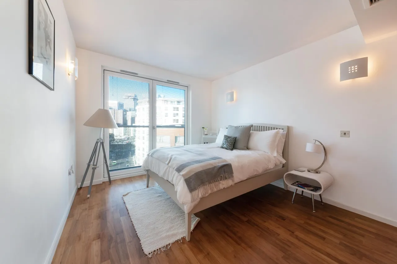 Fairmont Avenue, London, E14, photo 8