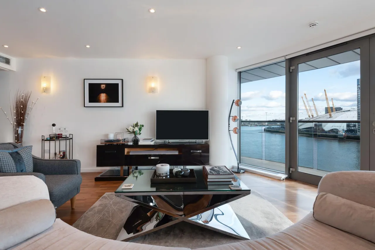 Fairmont Avenue, London, E14, photo 4