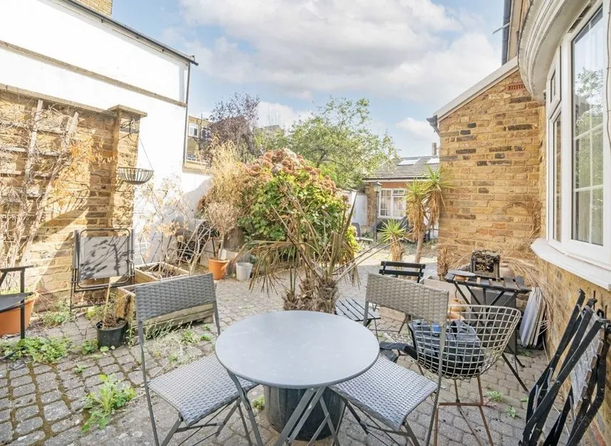 Reynolds Road, Chiswick, W4, photo 5