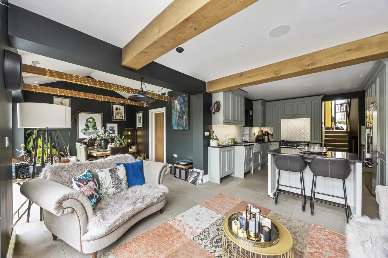 Haywards Road, Haywards Heath, RH16, photo 6