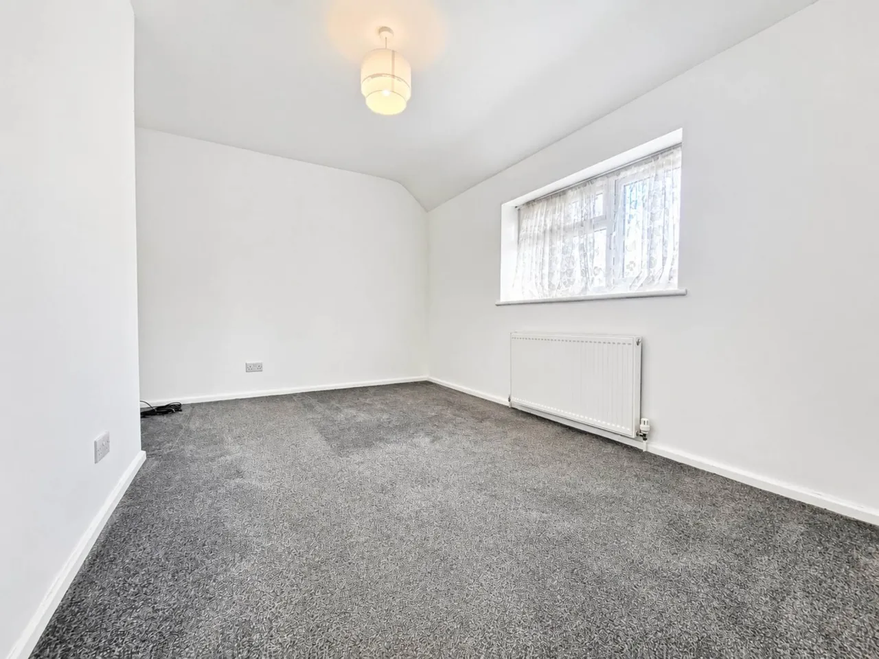 Tythe Road, Luton, LU4 9JH, photo 2