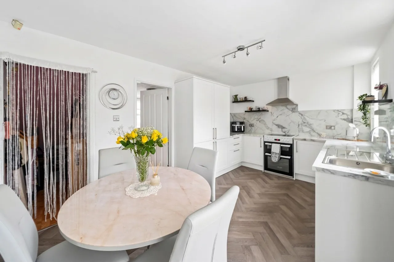 Hurst Street, Leigh, WN7, photo 3