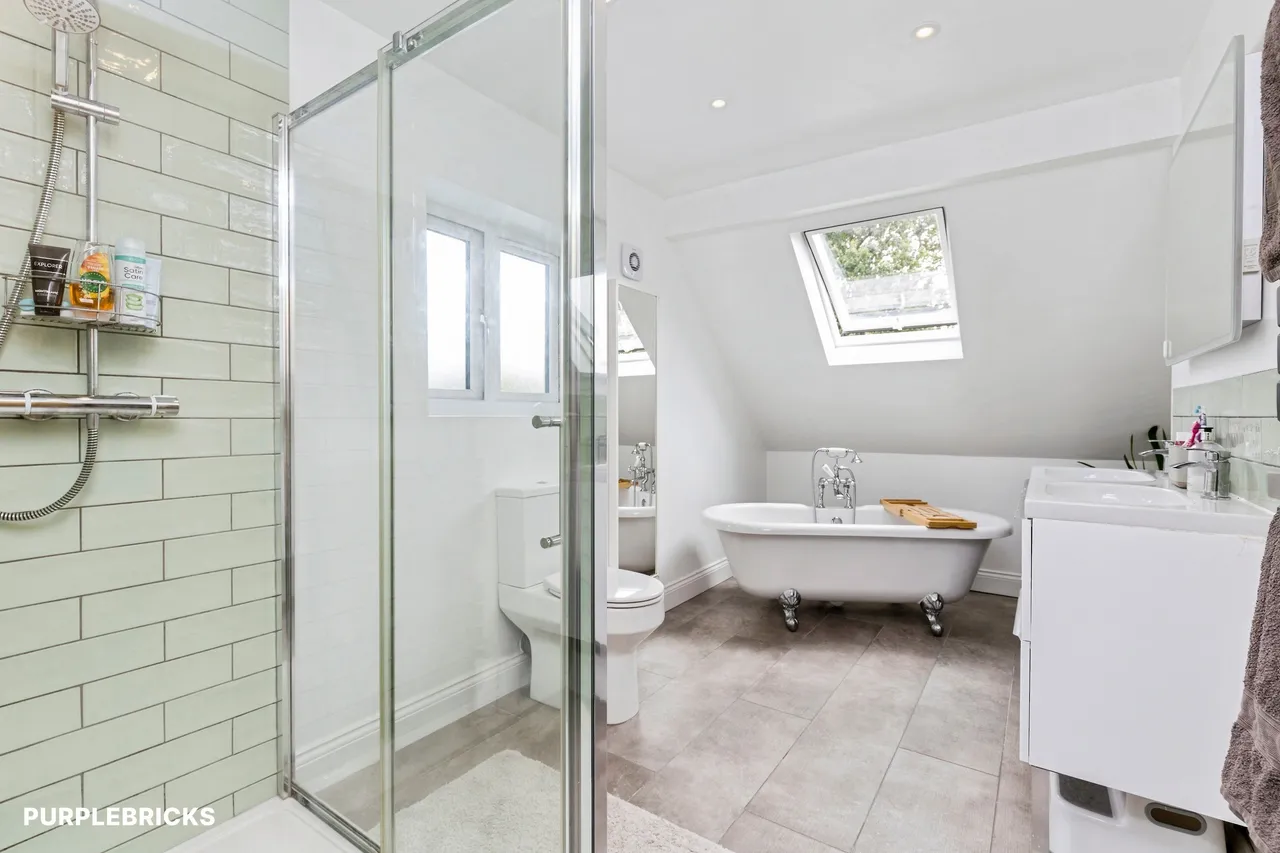 Balcombe Road, Horley, RH6, photo 54
