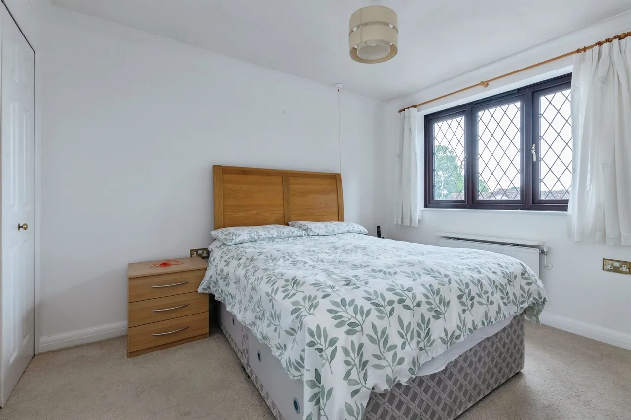 Orchard Court, Verwood, BH31, photo 16