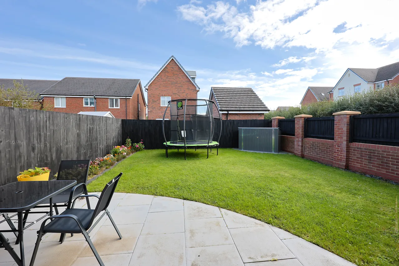 Willowherb Pastures, Standish, photo 23