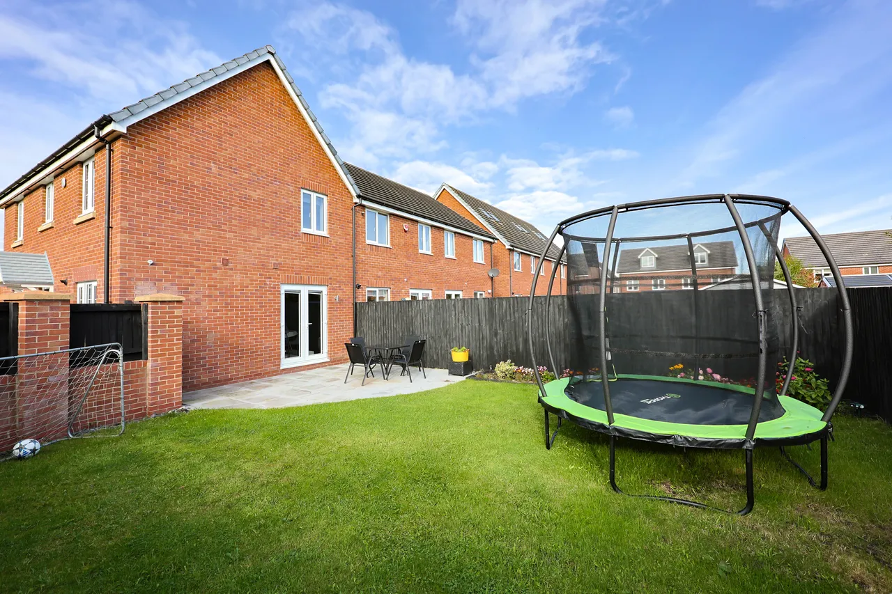 Willowherb Pastures, Standish, photo 22