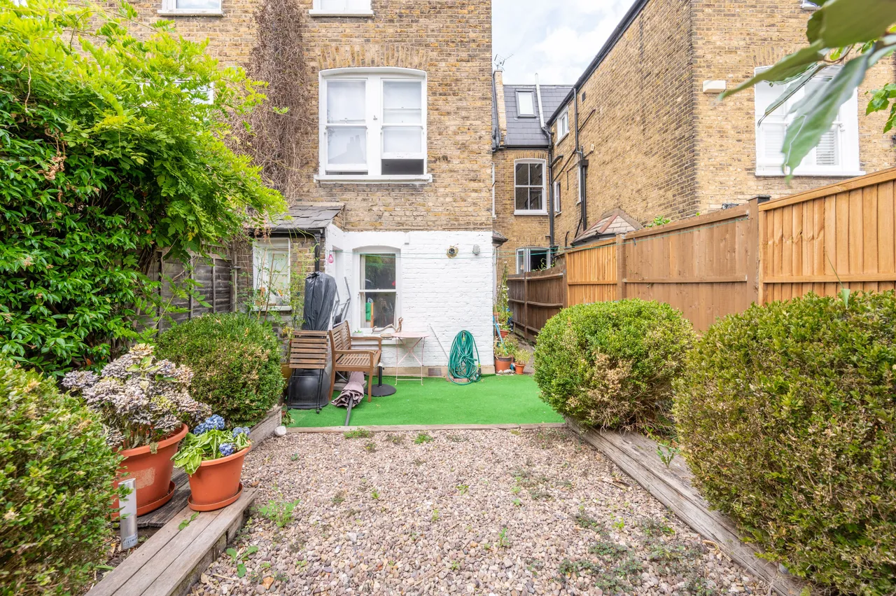 Ground Floor, 25 Fernside Road, London, photo 9
