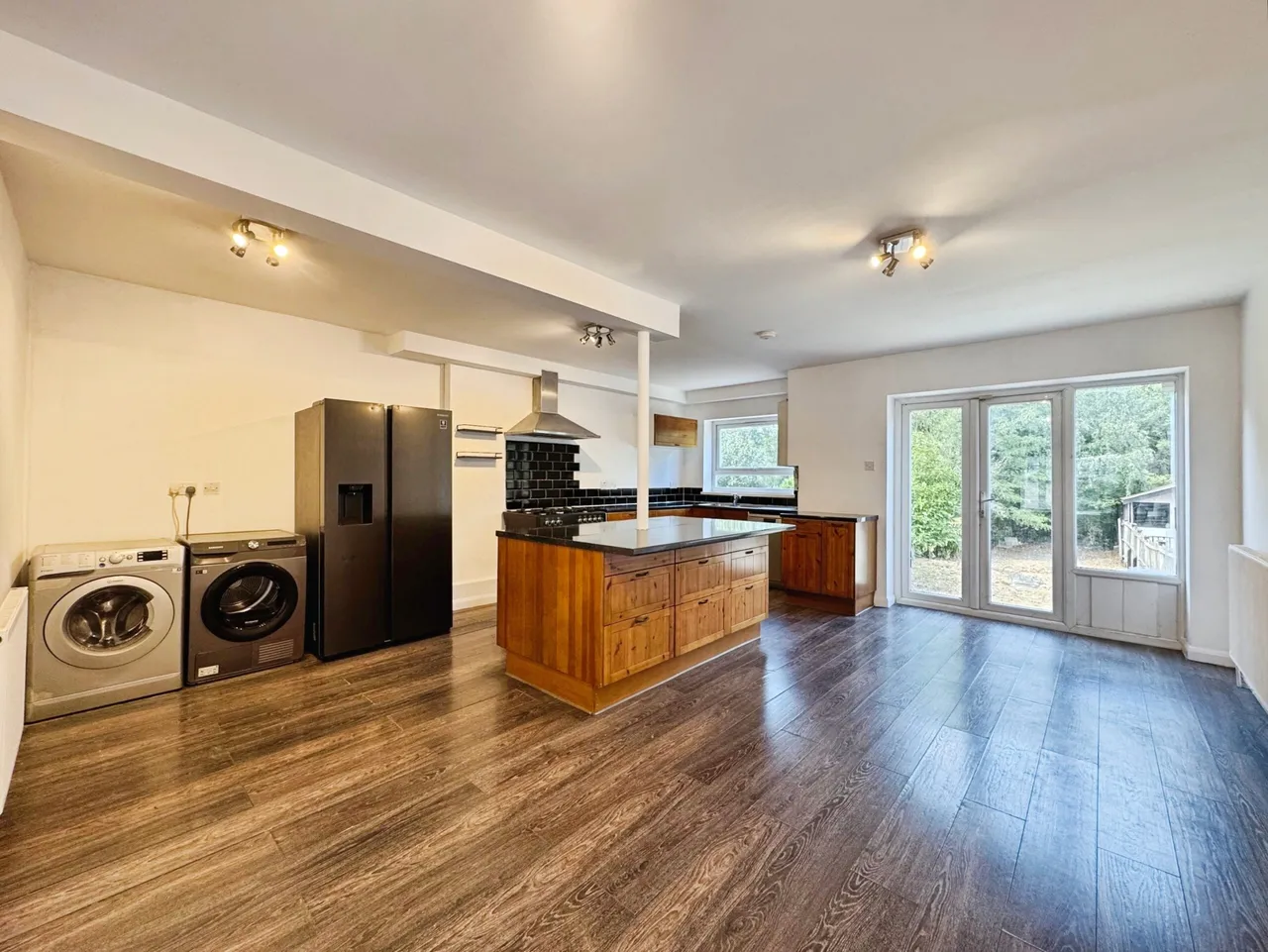 Farm Road, Edgware, HA8, photo 3