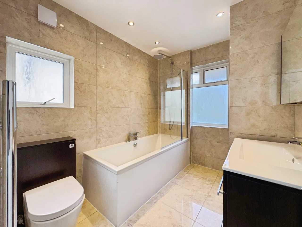 Farm Road, Edgware, HA8, photo 10