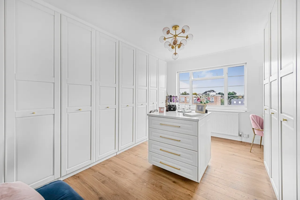 Upper Richmond Road West, London, SW14, photo 5